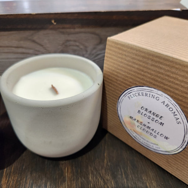 113-36 Soy Wax Candles - Flickering Aromas