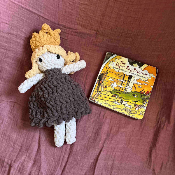 096-25 Book Buddies - Willing Hands Crochet