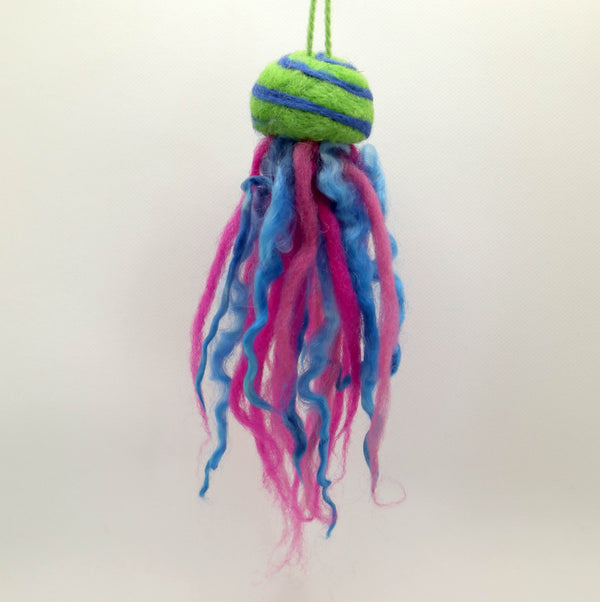 116-04 Felted Jellyfish - Elaine Grandon Fibre Arts