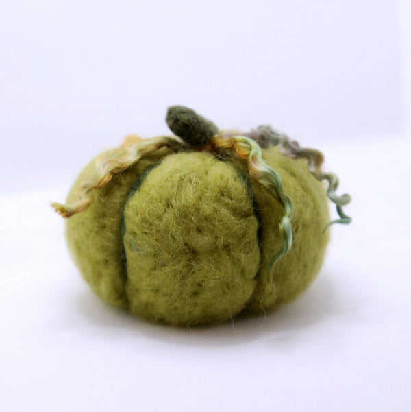 116-12 Felted Pumpkins - Elaine Grandon Fibre Arts