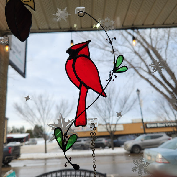 134-11 Cardinal Suncatcher - Tevlan Glass