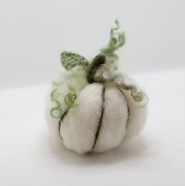 116-12 Felted Pumpkins - Elaine Grandon Fibre Arts - Painted Door on Main